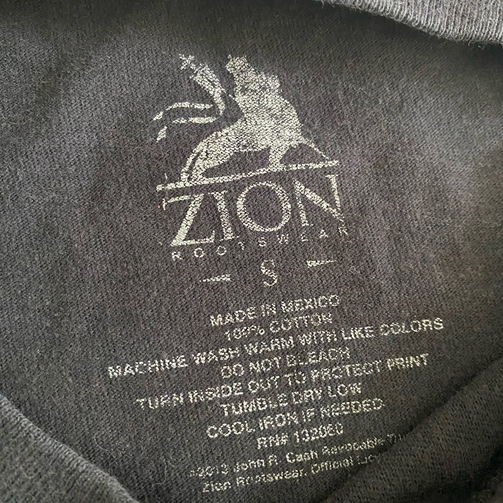 Black T-Shirt Jonny Cash Small - Picture 4 of 6